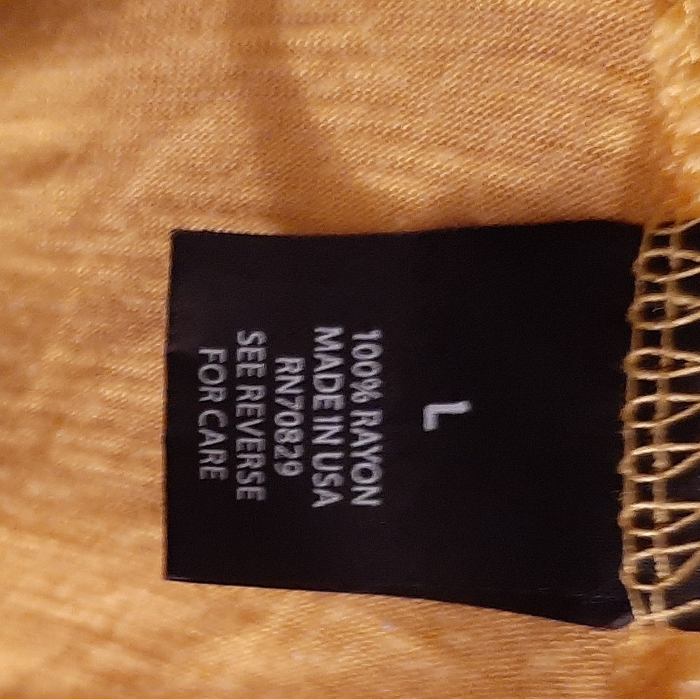 Super cute rue21 tank top - Picture 3 of 3